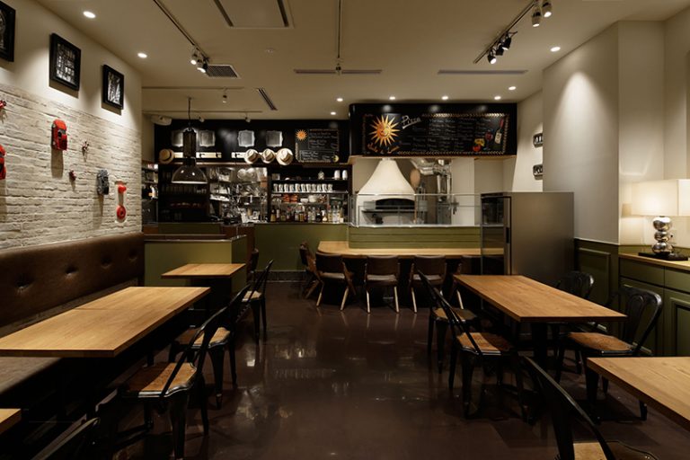 PIZZERIA Sole & Luna swans